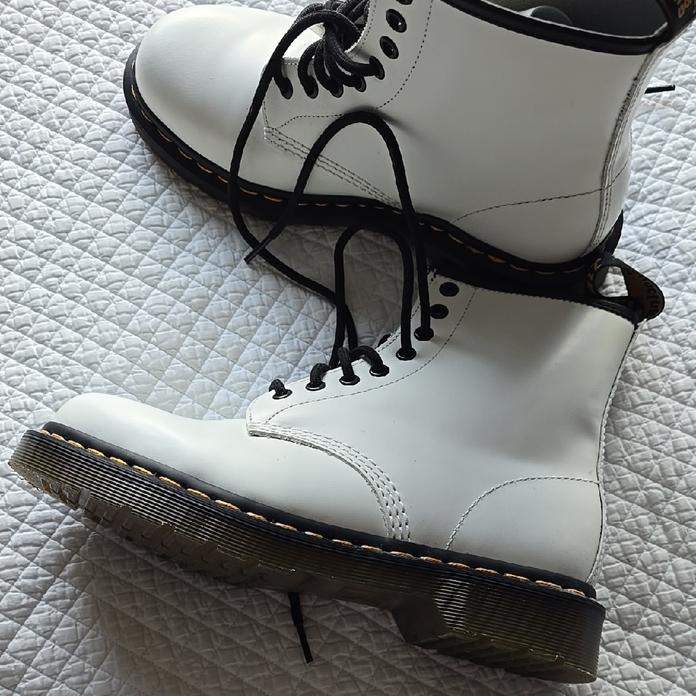 Dr Martens Women's Leather Boots